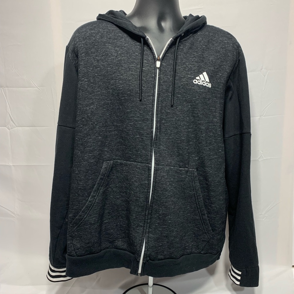 Adidas MENS Hoodie Size XL.